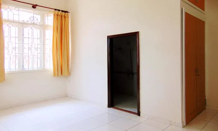 Big Pool Gardening Villa For Rent in Thao Dien District 2 Ho Chi Minh City 300sqm 2,800 USD/month