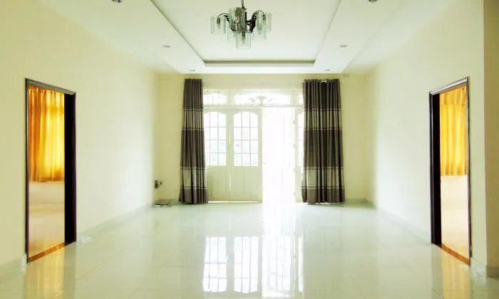 Big Pool Gardening Villa For Rent in Thao Dien District 2 Ho Chi Minh City 300sqm 2,800 USD/month