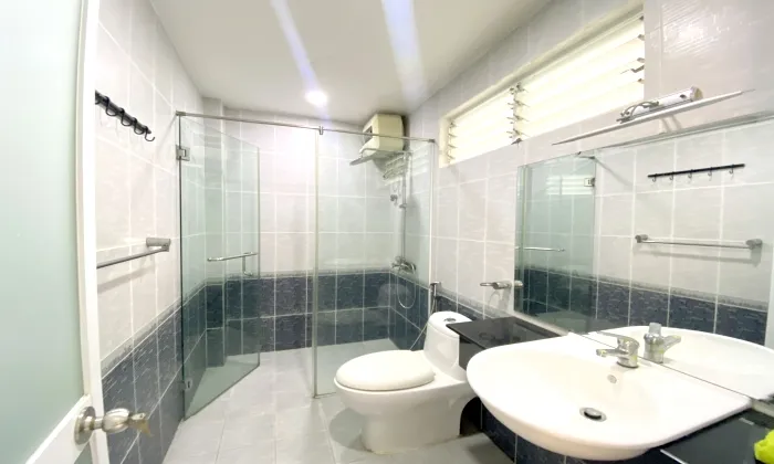 Newly House For Rent in 215 Nguyen Van Huong Street Thao Dien District 2 HCMC 350sqm 1,600 USD/month