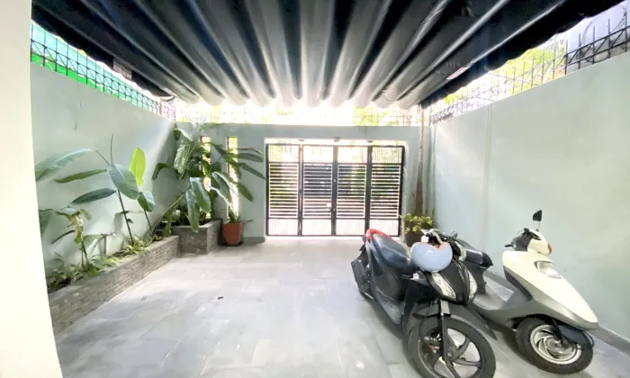 Newly House For Rent in 215 Nguyen Van Huong Street Thao Dien District 2 HCMC 350sqm 1,600 USD/month