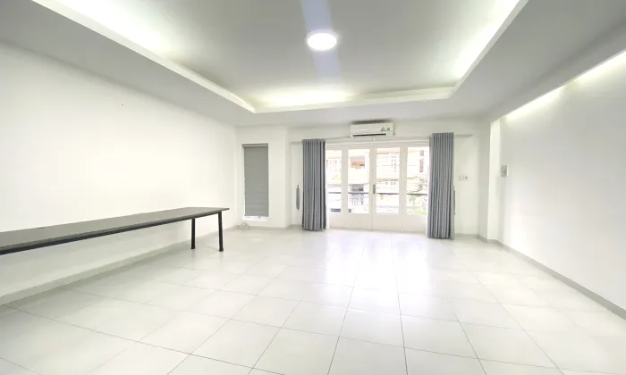 Newly House For Rent in 215 Nguyen Van Huong Street Thao Dien District 2 HCMC 350sqm 1,600 USD/month
