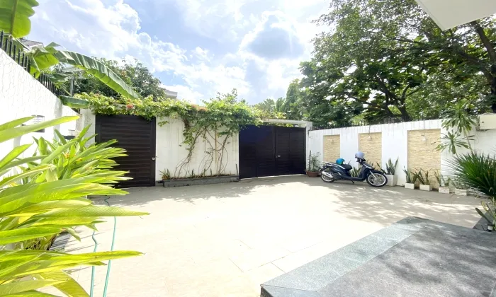 Super Modern Three Bedroom Villa For Rent in Road 43 Thao Dien Thu Duc City 500sqm 5,000 USD/month
