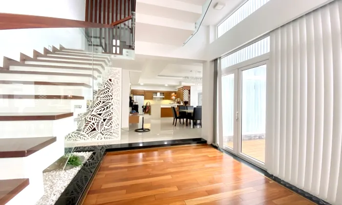 Super Modern Three Bedroom Villa For Rent in Road 43 Thao Dien Thu Duc City 500sqm 5,000 USD/month