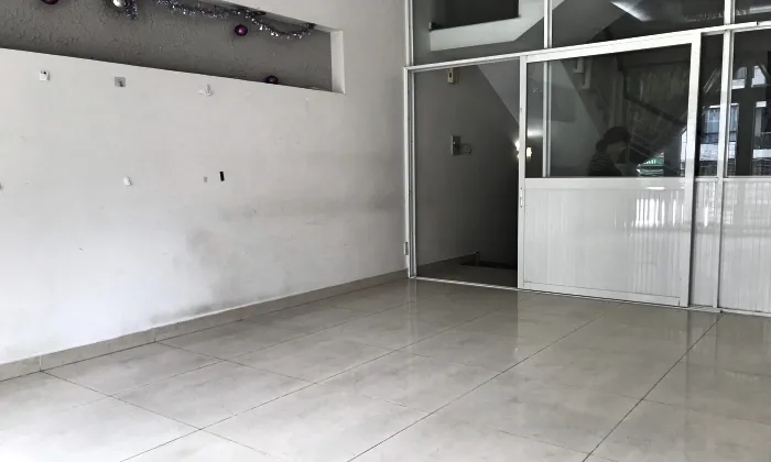 Unfurnished Four Bedroom House For Rent in Quoc Huong Street Thao Dien Thu Duc City 300sqm 1,900 USD/month