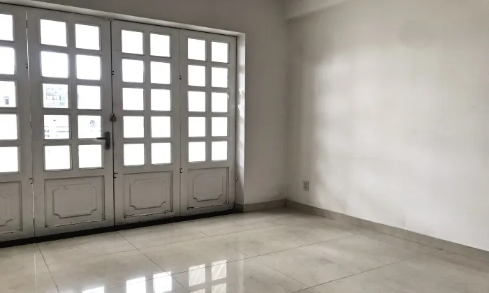 Unfurnished Four Bedroom House For Rent in Quoc Huong Street Thao Dien Thu Duc City 300sqm 1,900 USD/month