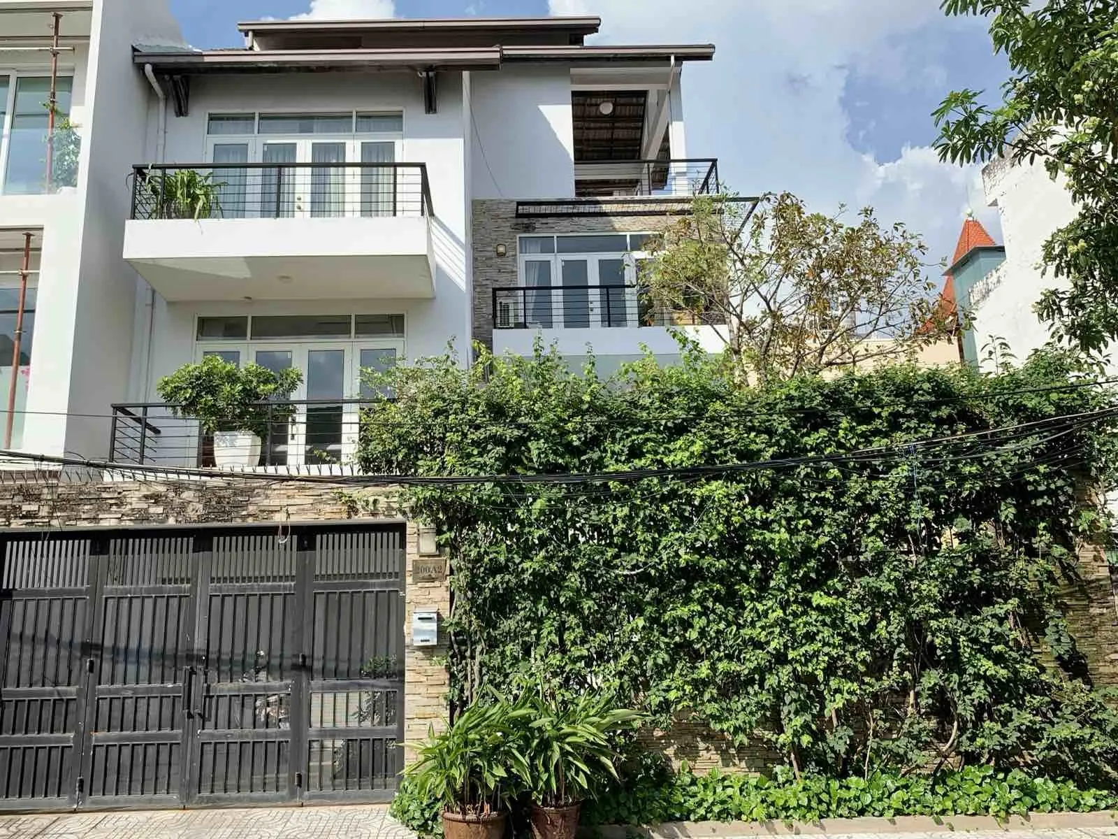 Spacious Modern Villa For Rent in Compound Thao Dien Ward Thu Duc City 500sqm 4,200 USD/month