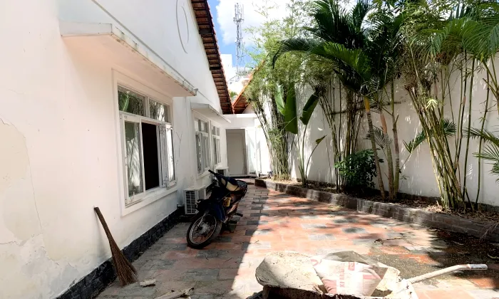 Three Bedroom Villa For Rent  in An Phu Compound Thu Duc 350sqm 3,000 USD/month