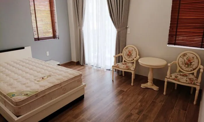 Brilliant Villas For Rent in Lake View District 2 HCM City 250sqm 1,700 USD/month