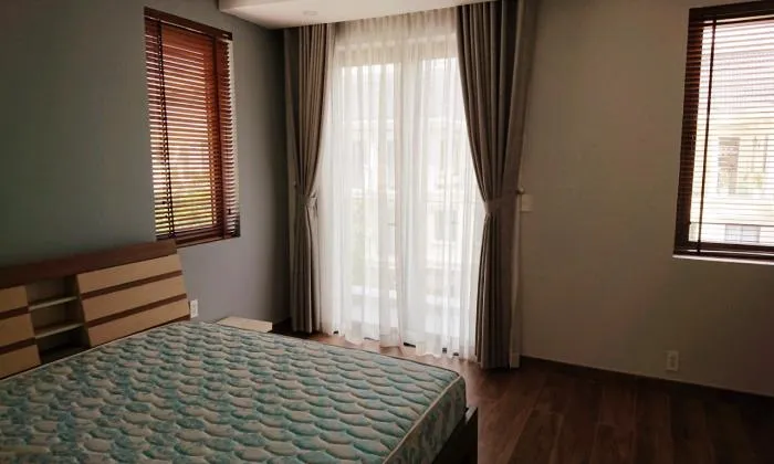 Brilliant Villas For Rent in Lake View District 2 HCM City 250sqm 1,700 USD/month