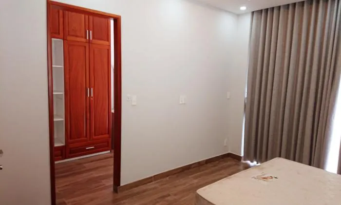 Brilliant Villas For Rent in Lake View District 2 HCM City 250sqm 1,700 USD/month
