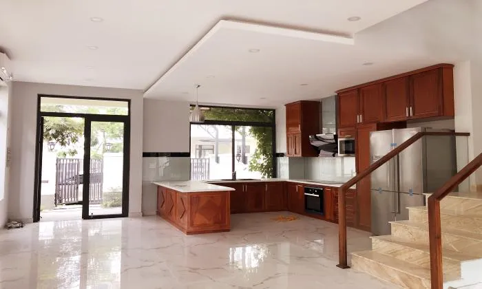 Brand New Partly Furnished Lake View Villa For Rent in District 2 Ho Chi Minh City 250sqm 1,600 USD/month