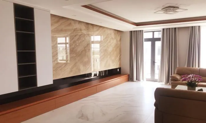 Spacious Commercial House For Rent in Lake View City District 2 Ho Chi Minh City 350sqm 2,000 USD/month