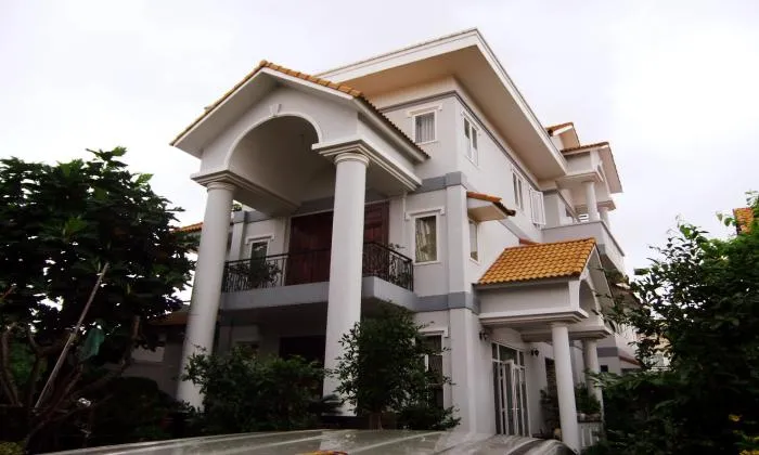 Big Garden Villa For Rent in Tran Nao District 2 Ho Chi Minh City 700sqm 4,500 USD/month