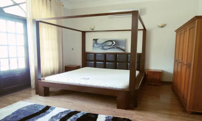 4 Bedrooms Villa For Rent Behind Masteri Thao Dien HCM City 2,300 USD/month