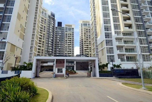 ESTELLA BUILDING