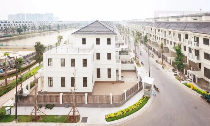 Villas Lakeview City For Rent