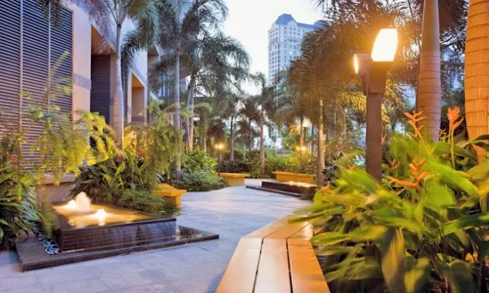 SAIGON PEARL