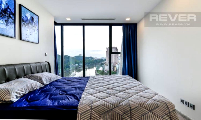 Three Beds Vinhomes Golden River Apartment For Rent HCMC