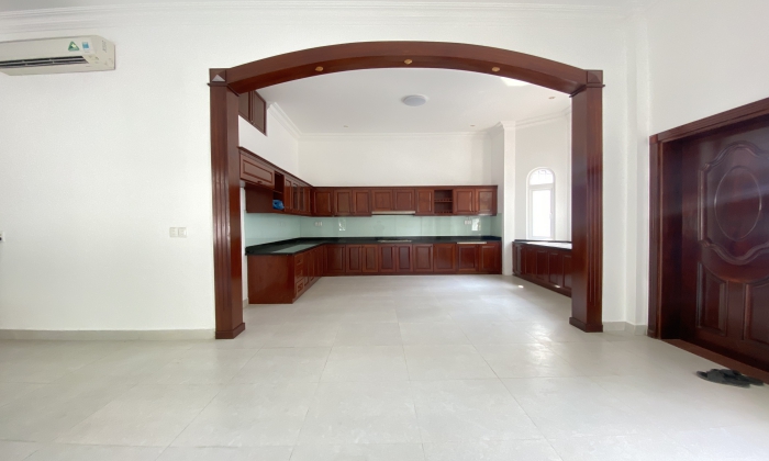 Four Bedroom Villa for rent in Nguyen U Di Street Thao Dien Ward HCMC