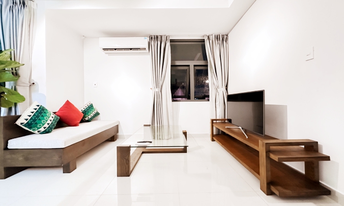 Big and New One Bedroom Serviced Apartment For Rent in Phu Nhuan HCM