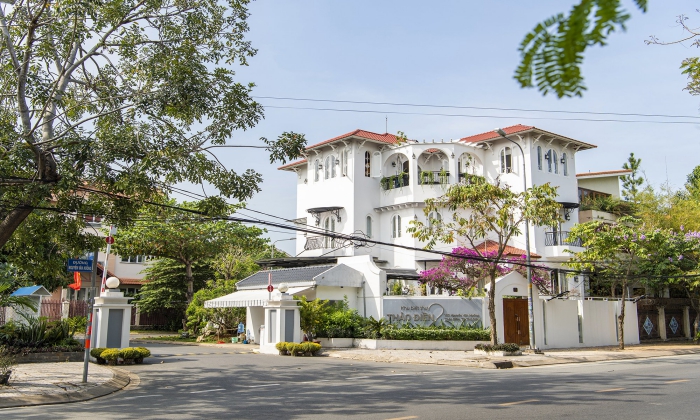 Beautiful Villa For Rent in Nguyen Van Huong St Thao Dien HCM