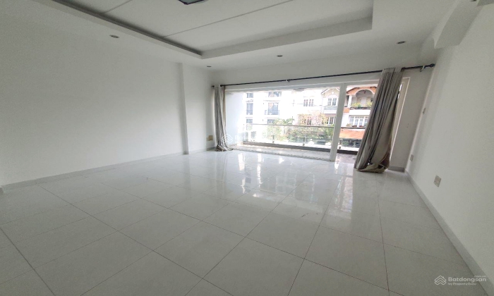 Nice House For Rent in 215 Nguyen Van Huong Thao Dien HCMC