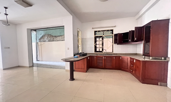 Big House For Rent in 215 Nguyen Van Huong Thao Dien HCMC