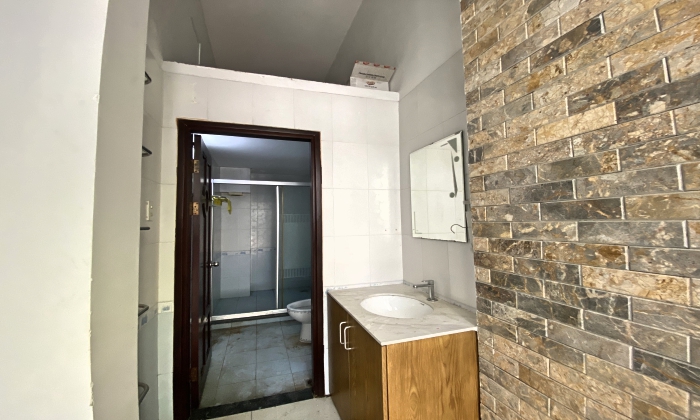 Nice conditions House For Rent in 204 Nguyen Van Huong St Thao Dien HCM