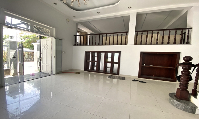 Nice conditions House For Rent in 204 Nguyen Van Huong St Thao Dien HCM