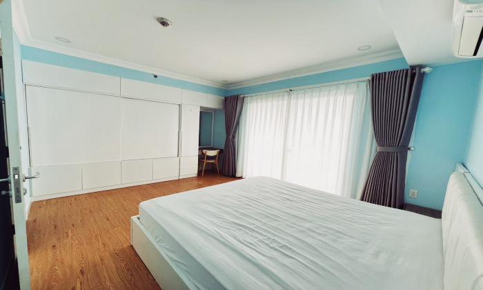 Renovation 4 Bedroom Duplex Masteri Thao Dien Apartment For Rent HCM