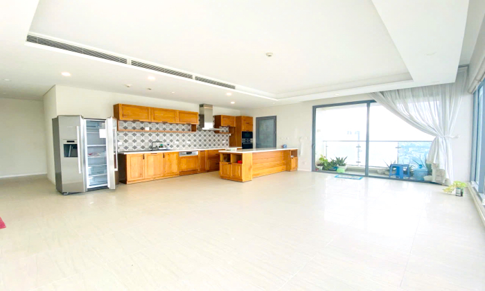 Unfurnished River View Three Bedroom Apartment For Rent HCM