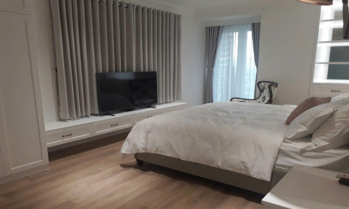 High Quality Furniture 03 Bedroom 220Sqm Diamond Island For Rent HCM