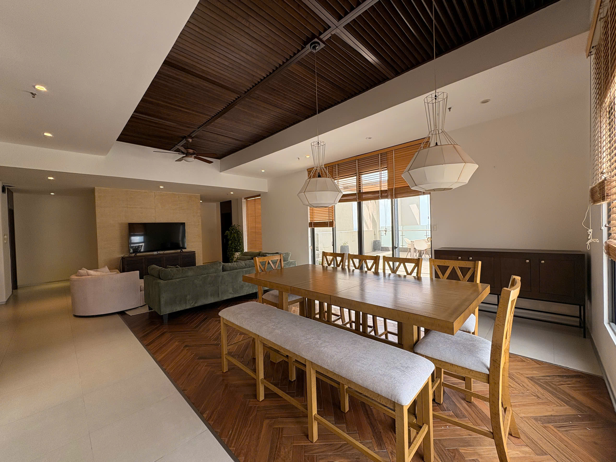 Penthouse Masteri Thao Dien For Rent 260sqm 3Beds Terrace in HCMC