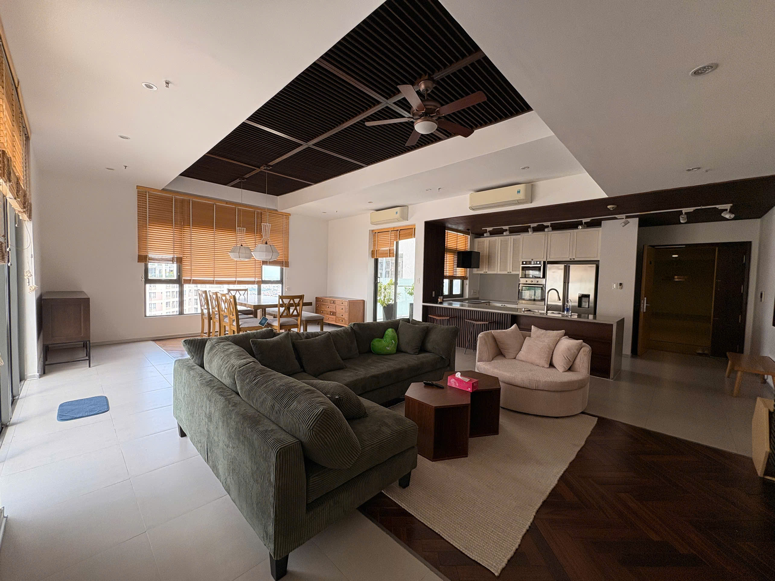 Penthouse Masteri Thao Dien For Rent 260sqm 3Beds Terrace in HCMC