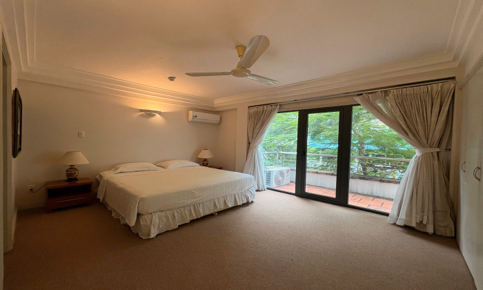 Cozy Home Big Size 03 Bedroom Apartment For Rent in District 3 HCMC