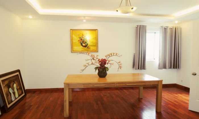 3 Bedrooms Apartment For Rent In Central Garden Building