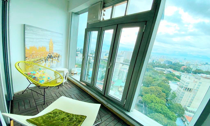 Incredible View Of Two Bedroom Sailing Tower Apartment For Rent in District 1 HCMC