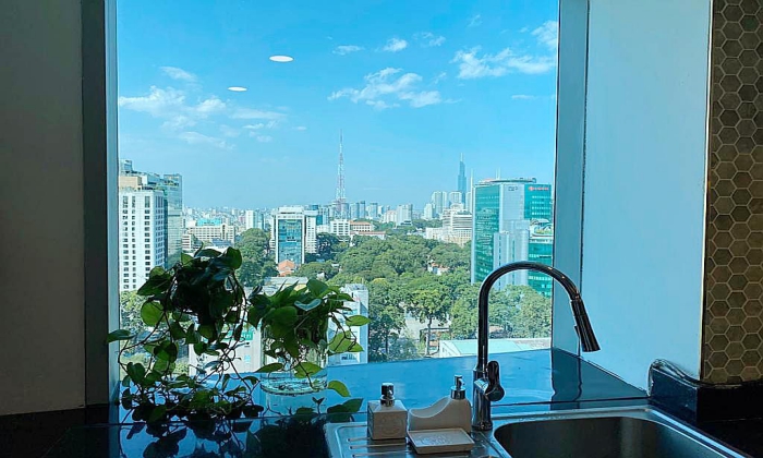 Incredible View Of Two Bedroom Sailing Tower Apartment For Rent in District 1 HCMC