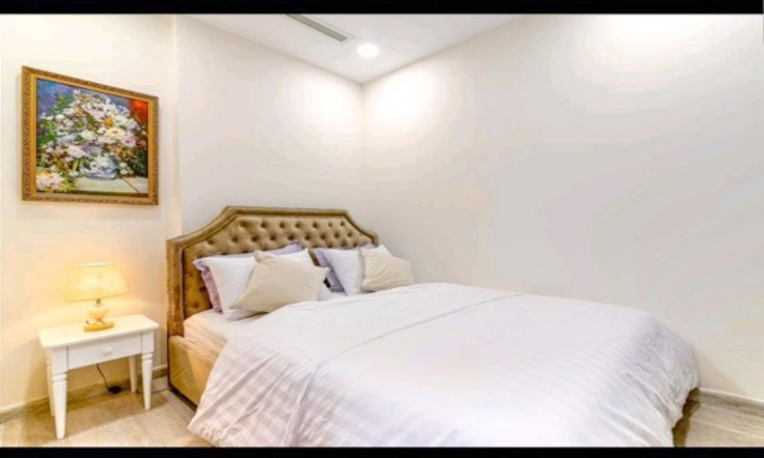 High Floor Two Bedroom Apartment in Aqua 4 For Rent HCM