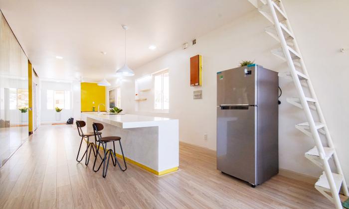 Very Cool Renovation Penthouse Apartment For Rent in District 3 Ho Chi Minh City