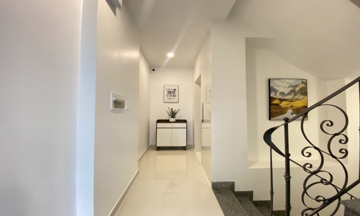 Clean And New Three Bedroom Serviced Apartment For Rent in Thao Dien Thu Duc City