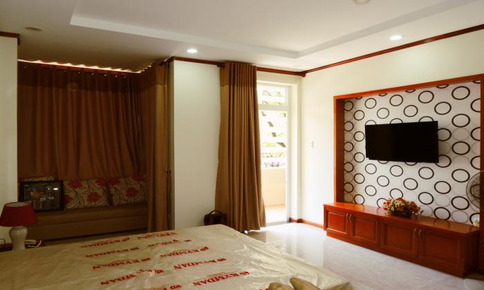 Nice Studio Apartment For Rent on Vo Van Tan Street, District 3, HCMC