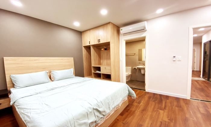 Good Kitchen and Interior Two Bedroom Serviced Apartment in District 3 Ho Chi Minh City