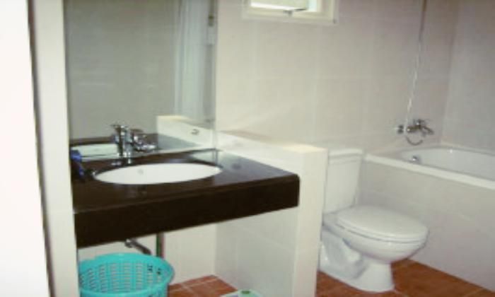 Nice Serviced Apartment in Nguyen Gia Thieu St, District 3, HCM City