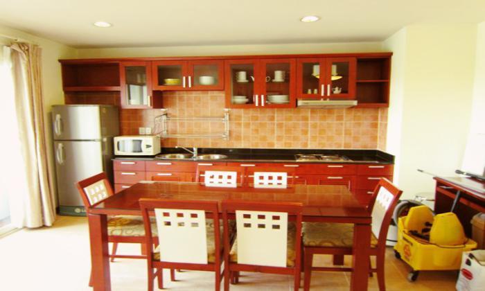 Nice Serviced Apartment in Nguyen Gia Thieu St, District 3, HCM City