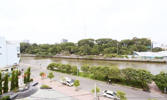 River And Park View One Bedroom Serviced Apartment in Binh Thanh District HCMC