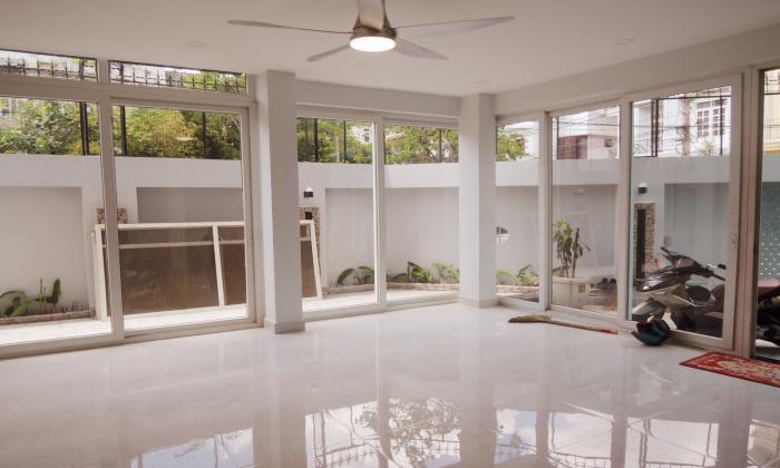 Unfurnished Modern Villa For Rent in Nguyen Van Huong Street Thao Dien HCMC