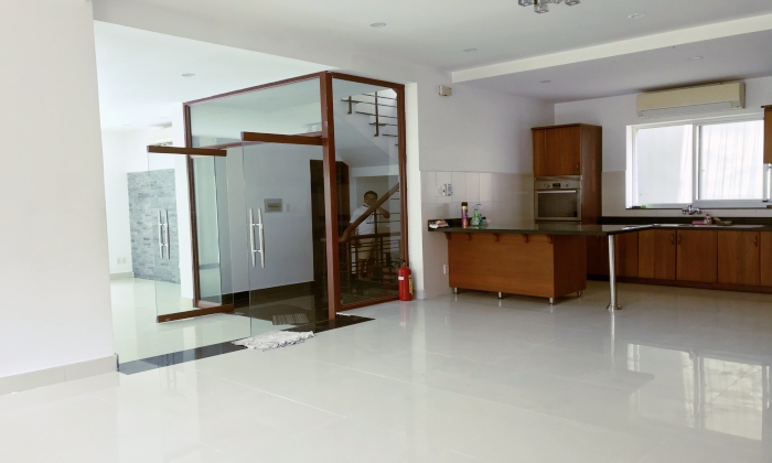 Unfurnished Pool Villa For Rent in 215 Nguyen Van Huong Thao Dien District 2 HCMC