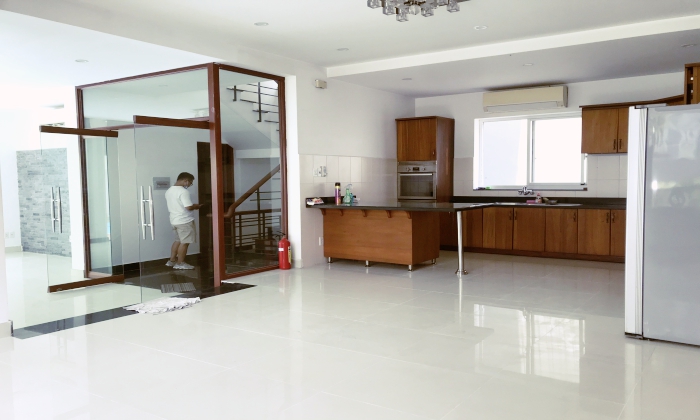 Unfurnished Pool Villa For Rent in 215 Nguyen Van Huong Thao Dien District 2 HCMC