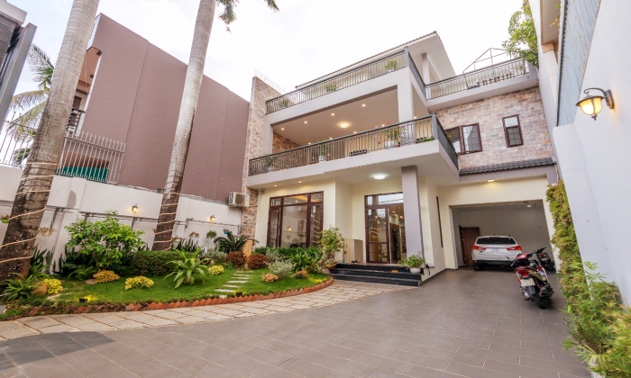 Fully Furnished Modern Villa For Rent in Road 47 HCM City